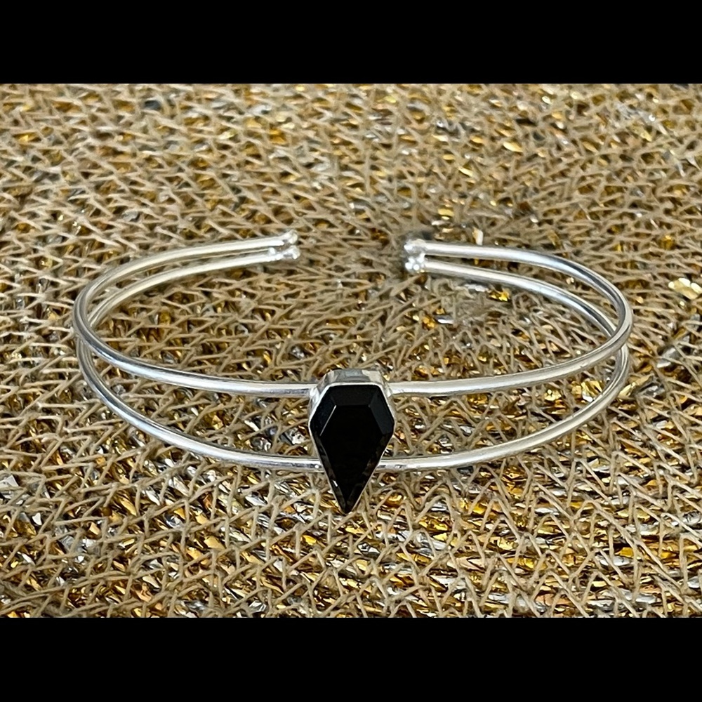 🌟 Black Onyx Sterling Silver Bracelet - Picture 2 of 9